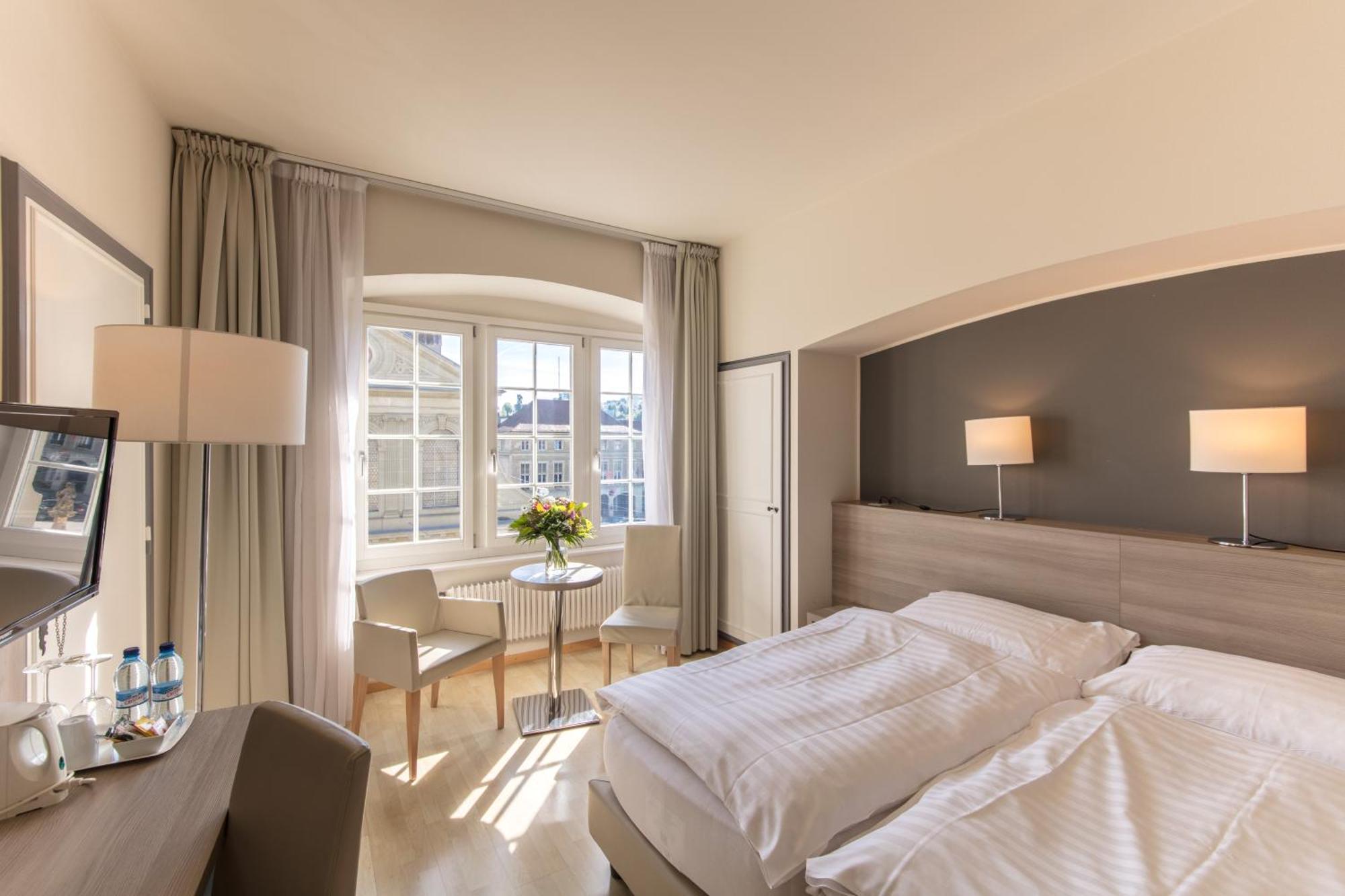Superior Twin Room,1516382890:JPEG