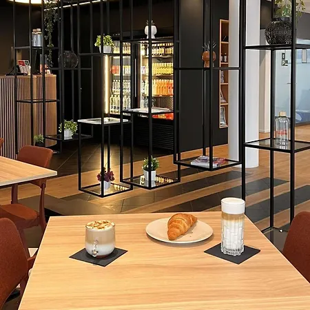 Ibis Fribourg-2